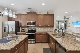 7605 Brookhurst Ln, Kissimmee, FL 34747 - Photo 30