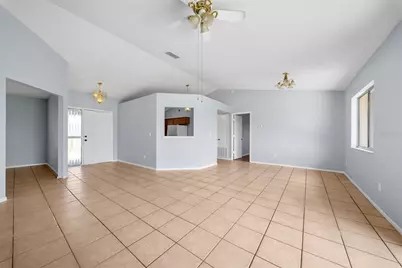7853 Kensingham Court, Orlando, FL 32835 - Photo 8
