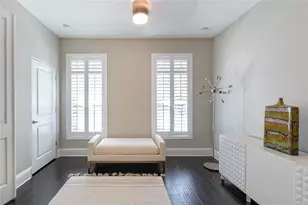 653 E Jackson St, Orlando, FL 32801 - Photo 6