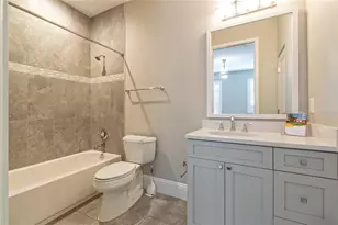 653 E Jackson St, Orlando, FL 32801 - Photo 8