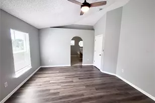 15937 Wilkinson Dr, Clermont, FL 34714 - Photo 10