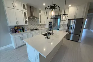 2133 Divot Dr, Daytona Beach, FL 32124 - Photo 2