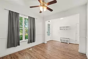 12324 Streambed Dr, Riverview, FL 33579 - Photo 2