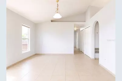 508 Pointe Allyson Way, Orlando, FL 32825 - Photo 2