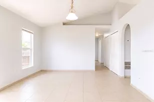 508 Pointe Allyson Way, Orlando, FL 32825 - Photo 2