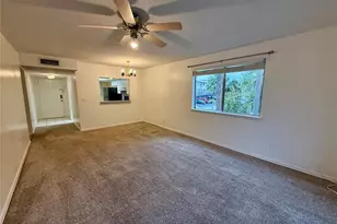 6320 Newtown Cir, Tampa, FL 33615 - Photo 16