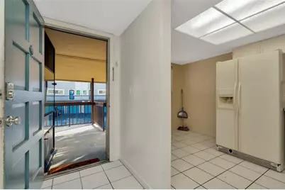 6320 Newtown Circle #20B1, Tampa, FL 33615 - Photo 18