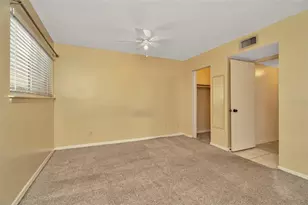 6320 Newtown Cir, Tampa, FL 33615 - Photo 28