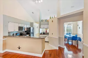 2821 Lone Feather Dr, Orlando, FL 32837 - Photo 10