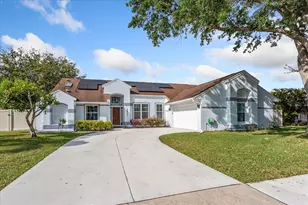 2821 Lone Feather Dr, Orlando, FL 32837 - Photo 1
