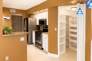 1004 Muirfield Ct, Oviedo, FL 32765 - Photo 14