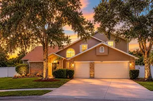 1004 Muirfield Ct, Oviedo, FL 32765 - Photo 2