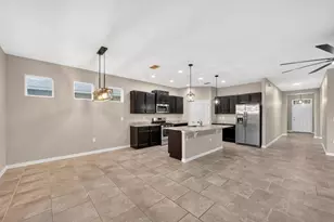 736 E Victoria Trails Blvd, Deland, FL 32724 - Photo 8