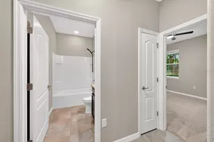 736 E Victoria Trails Blvd, Deland, FL 32724 - Photo 24