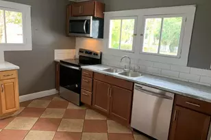 201 E Voorhis Ave, Deland, FL 32724 - Photo 6