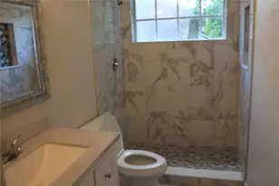 10579 Satinwood Cir, Orlando, FL 32825 - Photo 14
