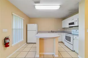 2764 Club Cortile Cir, Kissimmee, FL 34746 - Photo 6