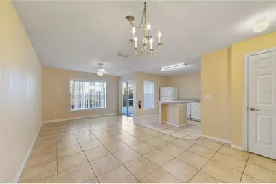 2764 Club Cortile Circle, Kissimmee, FL 34746 - Photo 4