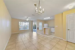 2764 Club Cortile Cir, Kissimmee, FL 34746 - Photo 4