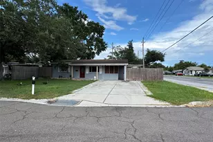 9401 57th St N, Pinellas Park, FL 33782 - Photo 2