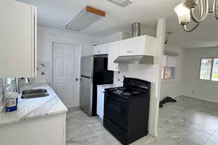 9401 57th St N, Pinellas Park, FL 33782 - Photo 10