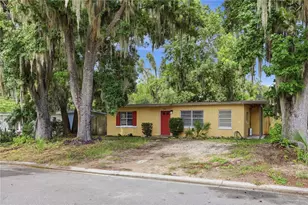 615 Danvers St, Eustis, FL 32726 - Photo 4