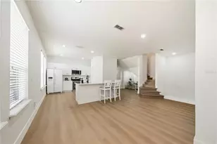 10359 Lake District Ln, Orlando, FL 32832 - Photo 2