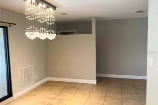 3109 Reseda Ct, Tampa, FL 33618 - Photo 2