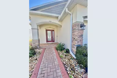 2285 Canyon Breeze Avenue, Kissimmee, FL 34746 - Photo 2