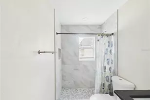 2800 E 113th Ave, Tampa, FL 33612 - Photo 10