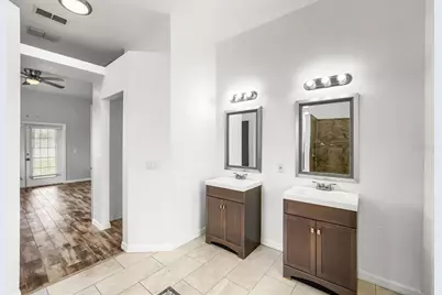 4924 Canterbury Drive, Land O Lakes, FL 34639 - Photo 22