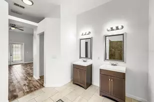 4924 Canterbury Dr, Land O Lakes, FL 34639 - Photo 22