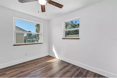 2027 30th Avenue N #TOP UNIT, Saint Petersburg, FL 33713 - Photo 16