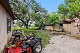 13395 SE 106th Ave, Ocklawaha, FL 32179 - Photo 24