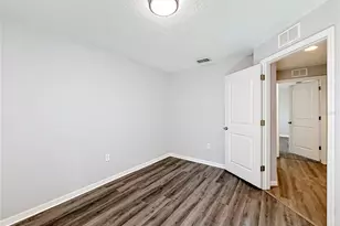 4475 Caicos Dr, Tavares, FL 32778 - Photo 32