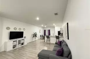 699 W Kaley St, Orlando, FL 32805 - Photo 2