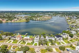 3800 Shore Acres Blvd NE, Saint Petersburg, FL 33703 - Photo 14
