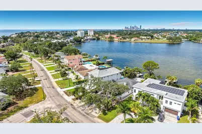 3800 Shore Acres Boulevard NE, Saint Petersburg, FL 33703 - Photo 20