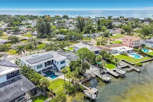 3800 Shore Acres Blvd NE, Saint Petersburg, FL 33703 - Photo 26