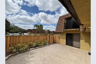 5341 Bamboo Court #418, Orlando, FL 32811 - Photo 6