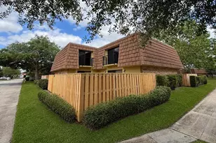 5341 Bamboo Ct, Orlando, FL 32811 - Photo 2