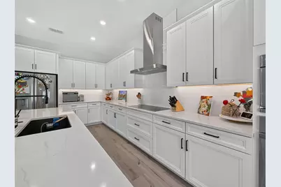 7060 Winding Lake Circle, Oviedo, FL 32765 - Photo 16