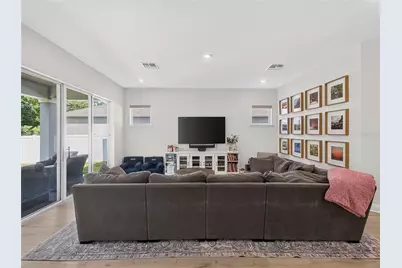 7060 Winding Lake Circle, Oviedo, FL 32765 - Photo 10