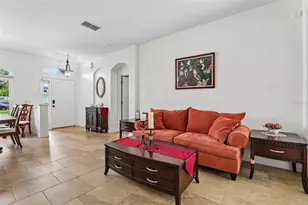 2025 Wintermere Pointe Dr, Winter Garden, FL 34787 - Photo 6