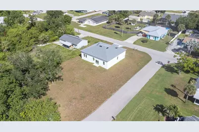 543 Chamber Street NW, Port Charlotte, FL 33948 - Photo 2