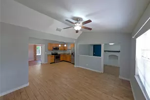 1510 E Shadowlawn Ave, Tampa, FL 33610 - Photo 6