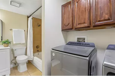 3252 S Semoran Boulevard #22, Orlando, FL 32822 - Photo 8
