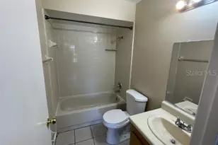 905 Northlake Dr, Sanford, FL 32773 - Photo 8