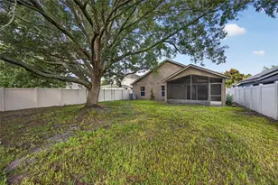 8376 Lake Amhurst Tr, Orlando, FL 32829 - Photo 30