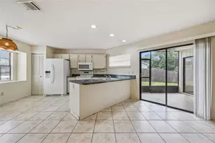 1402 & 1404 Pleasant Oak Ln, Orlando, FL 32804 - Photo 32